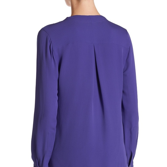 SOLD *** Halston Heritage purple top (G18) - Picture 8 of 8